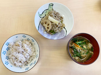 牛肉と蓮根の煮物