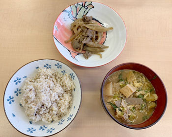 セロリと牛肉のすきやき